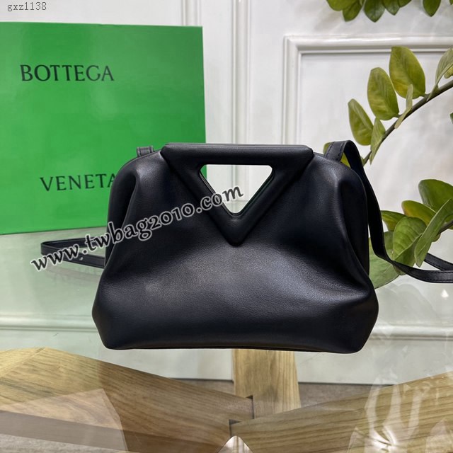 Bottega veneta高端女包 98088 寶緹嘉THE TRIANGLE BV專櫃新款黑色三角形五金手提女包  gxz1138
