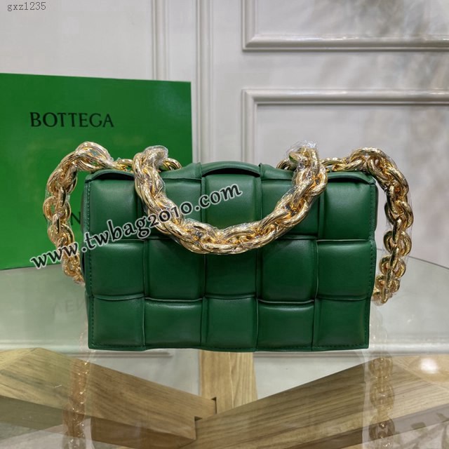 Bottega veneta高端女包 96008賽車綠 寶緹嘉新款枕頭鏈條包 BV經典款單肩斜挎手提女包  gxz1235