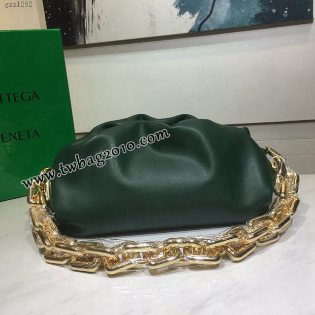 Bottega veneta高端女包 98078 寶緹嘉The pouch手拿肩背包 BV經典款鏈雲條朵包  gxz1292
