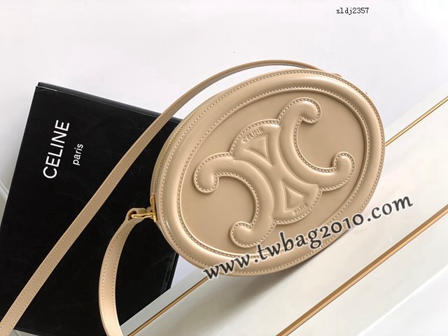 Celine專櫃2023新款OVAL CUIR TRIOMPHE大光滑牛皮革橢圓形手袋 賽琳大月餅包 sldj2357