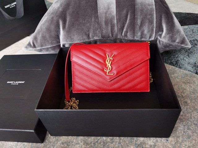 YSL专柜款女包 聖羅蘭經典款原廠魚子醬牛皮鏈條包 YSL肩背斜挎包 393953  jjh1167