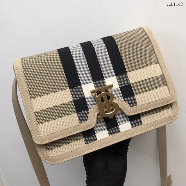 Burberry專門店新款中號TB專屬標識鎖扣包 巴寶莉格紋棉質帆布女士單肩斜挎包 yxb1148