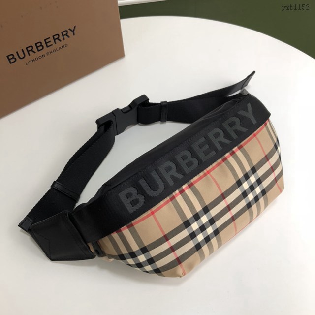 Burberry專門店新款休閒腰包 巴寶莉拼色尼龍材質男女款腰包挎包 yxb1152