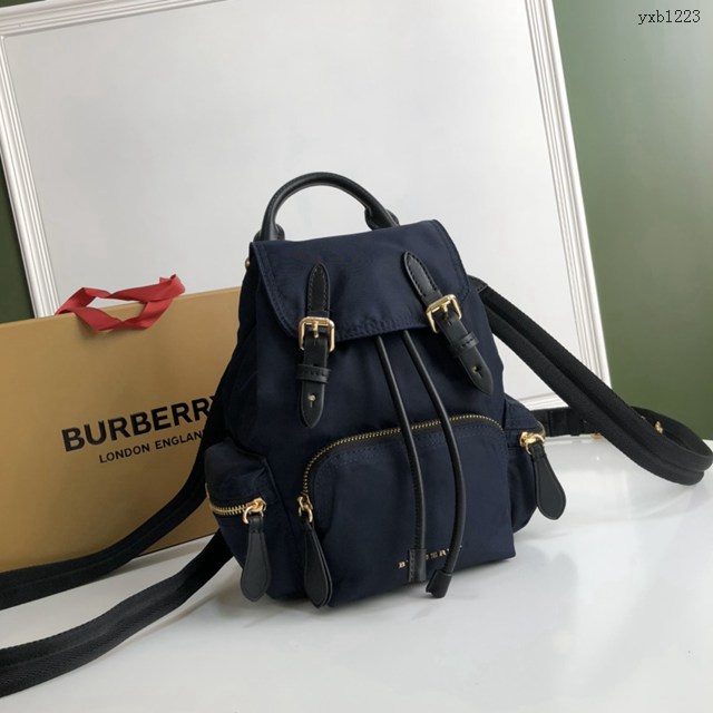 Burberry專門店新款女士雙肩包 巴寶莉迷你小號兩用斜背雙肩式軍旅背包 yxb1223