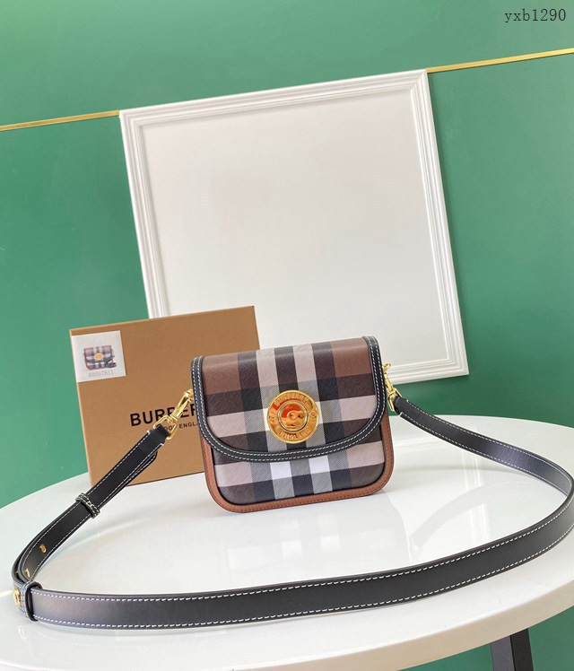 Burberry專門店新款小號斜背包 巴寶莉全皮肩背女包 yxb1290
