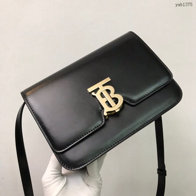 Burberry專門店新款小號TB專屬標識皮革鎖扣包 巴寶莉經典爆款皮革單肩斜背女包 yxb1375