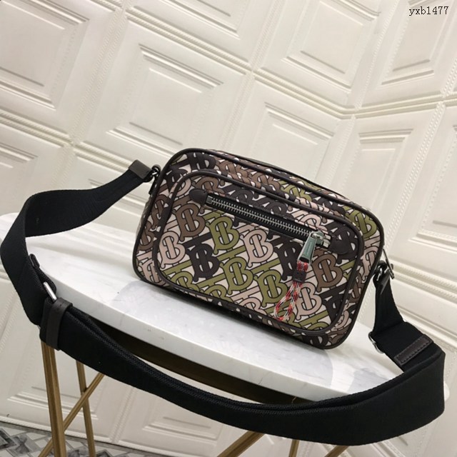 Burberry專門店新款Vintage復古格紋斜背包 巴寶莉肩背相機包男包 yxb1477