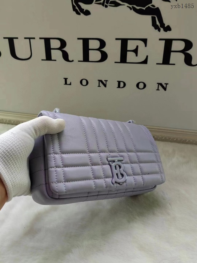 Burberry專門店新款絎縫時裝秀款Lola蘿拉包 巴寶莉皮革鏈條單肩斜挎女包 yxb1485