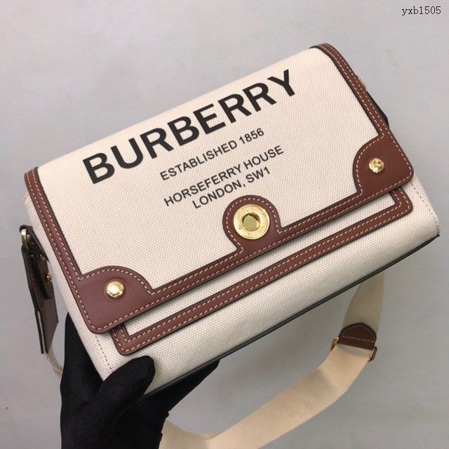 Burberry專門店新款背斜女包 巴寶莉經典帆布配皮翻蓋女士肩背包 yxb1505