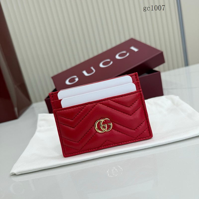 Gucci專櫃2026新款絎縫V型納帕羊皮革卡包 古馳Marmont女士卡套名片夾 443127 gc1007