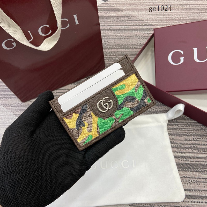 Gucci專櫃2026新款金屬標卡包 古馳迷彩男女卡夾名片夾 834795 gc1024