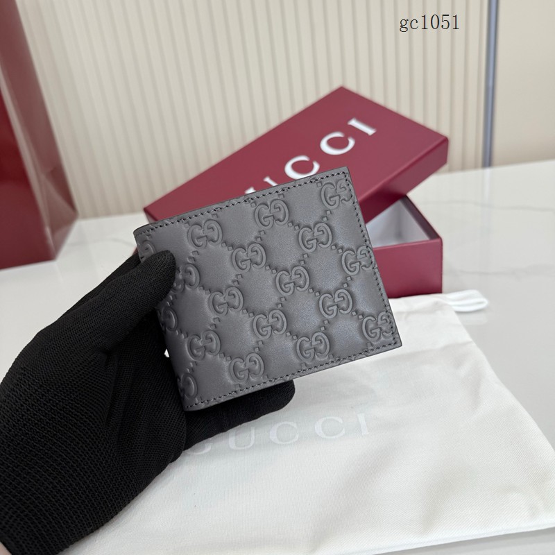 Gucci專櫃經典印花女士錢包 古馳Emblem系列短款錢包錢夾 850175 gc1051
