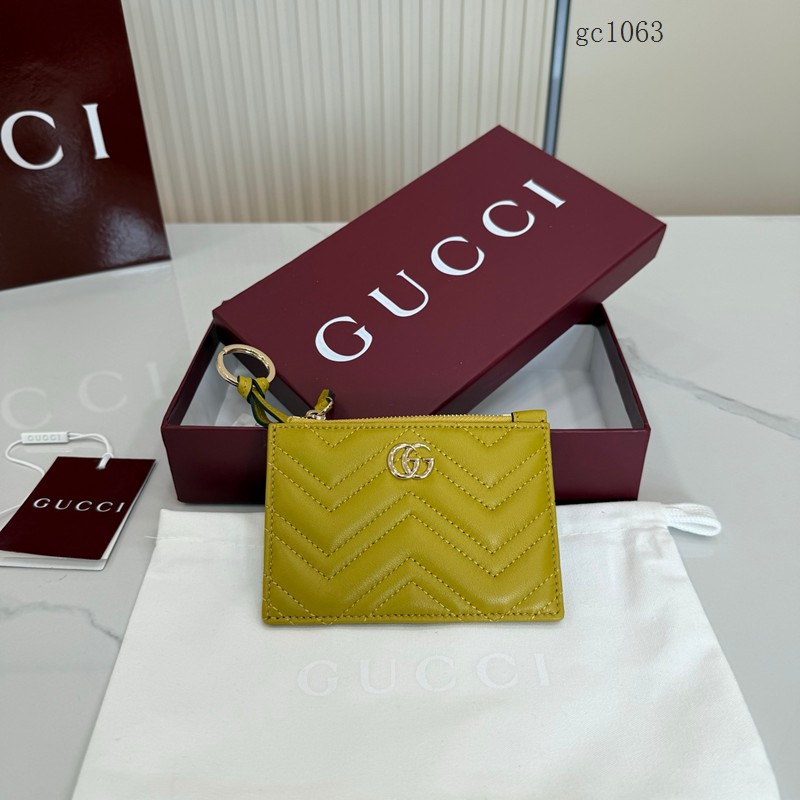 Gucci專櫃2026新款羊皮拉鏈鑰匙包 古馳Marmont系列女士絎縫V型拉鏈錢包卡包 837747 gc1063