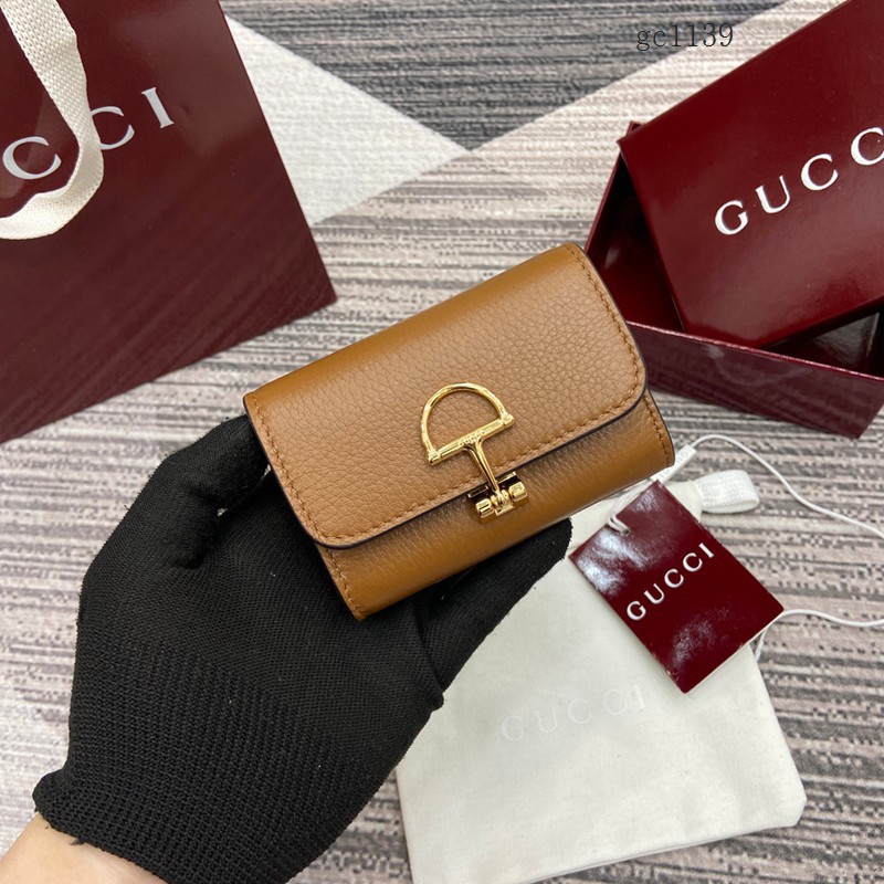 Gucci專櫃全皮翻蓋錢包錢夾卡夾 古馳半馬銜扣女士錢包 828148  gc1139