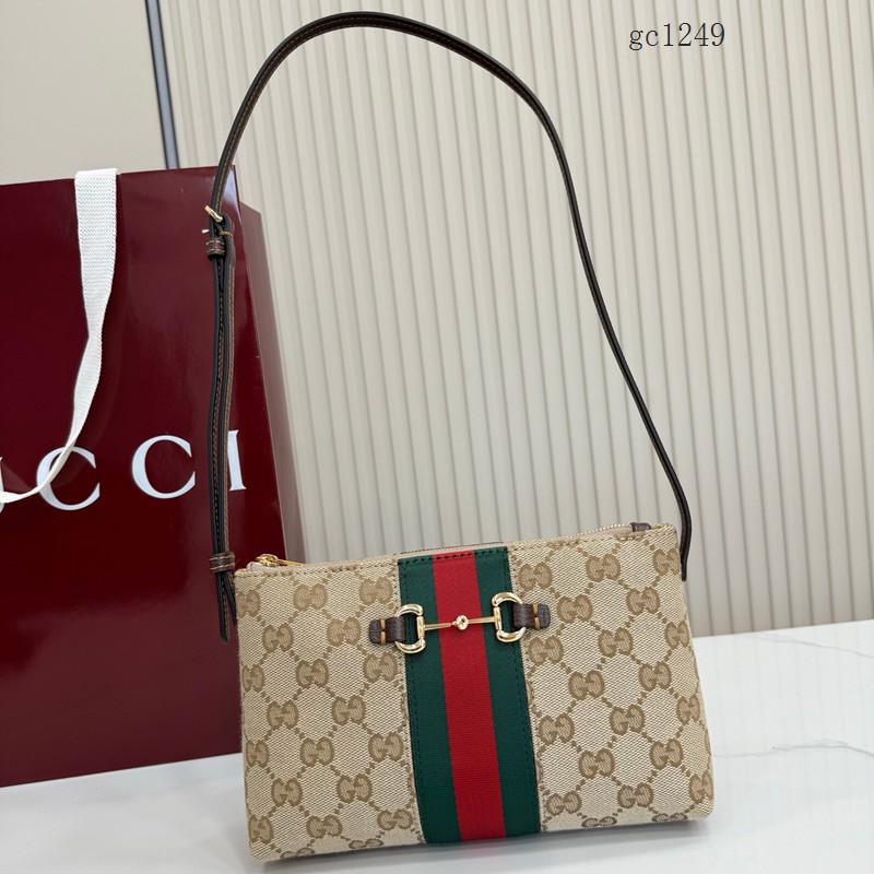 Gucci專櫃織帶雙G老花帆布單肩斜挎包 古馳Generation系列馬銜扣女士腋下包 867130 gc1249