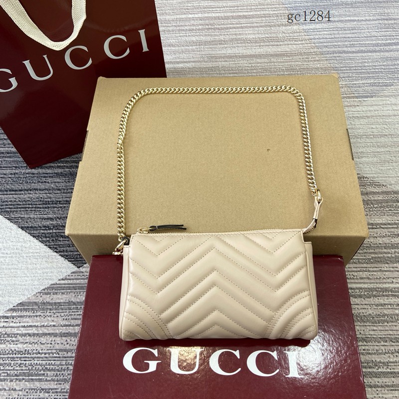 Gucci專櫃2025秋冬系列小號單肩斜挎包 古馳Marmont系列絎縫V型鏈條包 847589 gc1284