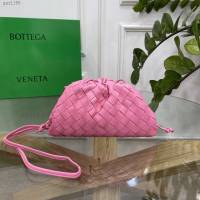 Bottega veneta高端女包 98061 寶緹嘉粗格編織羊皮雲朵POUCH手拿包 BV經典款女包  gxz1156