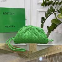 Bottega veneta高端女包 98061 寶緹嘉粗格編織羊皮雲朵POUCH手拿包 BV經典款女包  gxz1158