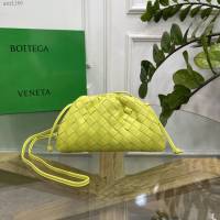 Bottega veneta高端女包 98061 寶緹嘉粗格編織羊皮雲朵POUCH手拿包 BV經典款女包  gxz1160