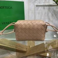 Bottega veneta高端女包 98090 寶緹嘉新款編織小方包 BV經典款編織小號肩背女包  gxz1311