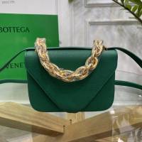 Bottega veneta高端女包 KF0021 寶緹嘉叢林綠荔枝紋肩背女包 BV2021新款V字蓋頭鏈條女包  gxz1336