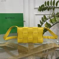 Bottega veneta高端女包 KF0017 寶緹嘉Cassette肩背女包 BV新款放大編織斜挎包  gxz1382