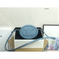 Celine專櫃2023新款經典凱旋門Logo大月餅包斜挎女包 賽琳OVAL CUIR TRIOMPHE大光滑牛皮革橢圓形手袋 sldj2259