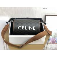 Celine專櫃2023新款經典老花斜挎肩背圓筒包 賽琳標誌印花圓筒包 sldj2352