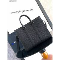 Dior专柜2024新款迪奥高仿原单男装系列East-West手袋托特包 djfk1388