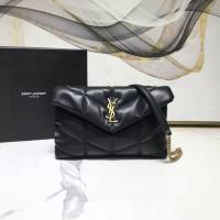 YSL专柜款女包 聖羅蘭經典款絎縫小羊皮迷你號郵差包 YSL肩背斜挎包 602333  jjh1129