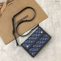 Burberry專門店新款精巧斜背包 巴寶莉品牌Horseferry印花女士肩背包 yxb1163