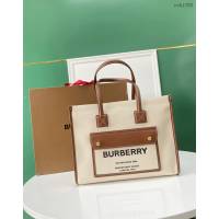 Burberry專門店新款手提女包購物袋 巴寶莉中號雙色帆布拼皮皮革Freya義大利精製托特包 yxb1288