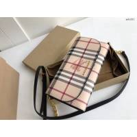 Burberry專門店新款House格紋拼皮革錢夾 巴寶莉小型手袋斜挎錢包 yxb1311