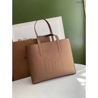 Burberry專門店新款塗層牛皮手拎肩背tote包 巴寶莉男士托特包購物袋 yxb1327