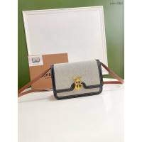 Burberry專門店新款小號TB專屬標識雙色帆布拼皮鎖扣包 巴寶莉經典款女士單肩包 yxb1363