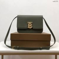 Burberry專門店新款小號TB專屬標識皮革鎖扣包 巴寶莉經典爆款皮革單肩斜背女包 yxb1376