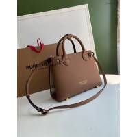 Burberry專門店新款小號棕色托特包 巴寶莉粒面小牛皮手提肩背女包 yxb1429
