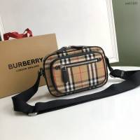Burberry專門店新款Vintage復古格紋斜背包 巴寶莉肩背相機包男包 yxb1480