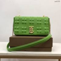 Burberry專門店新款羊皮小號TB蘿拉包 巴寶莉絎縫品牌格紋鏈條單肩挎背女包 yxb1535