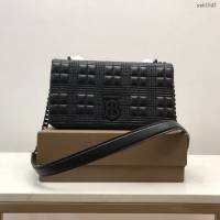 Burberry專門店新款羊皮小號TB蘿拉包 巴寶莉絎縫品牌格紋鏈條單肩挎背女包 yxb1543