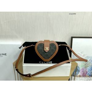Celine專櫃2023新款TAMBOUR標誌印花牛皮革心形手袋 賽琳膠囊系列愛心盒子包 sldj2264