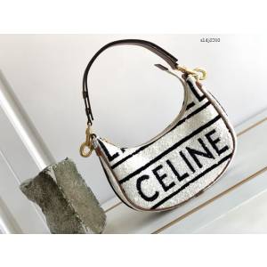 Celine專櫃2023新款STRAP手袋新月包腋下包 賽琳黑白字母織物AVA手袋 sldj2310