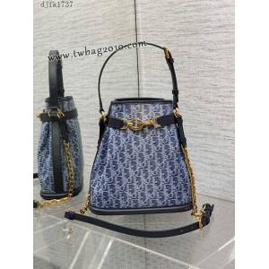 Dior专柜新款迪奥高仿原单大号C‘est丹宁系列水桶包 djfk1737