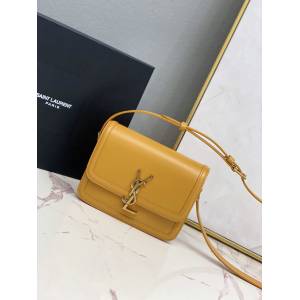 YSL专柜款女包 聖羅蘭經典款MONOGRAM金屬旋扣小號郵差包 YSL肩背斜挎包 634306  jjh1078