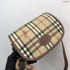 Burberry專門店新款中古vintage系列新款單肩斜挎馬鞍包 巴寶莉單肩斜挎女包 yxb1028