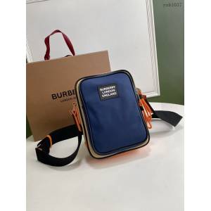 Burberry專門店新款男士斜背包 巴寶莉尼龍背帶斜挎包 yxb1037