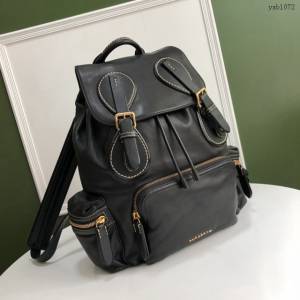 Burberry專門店新款The Rucksack軍旅背包 巴寶莉男女款雙肩包大書包 yxb1072