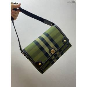 Burberry專門店新款斜背包 巴寶莉格紋帆布女士單肩斜挎包 yxb1099