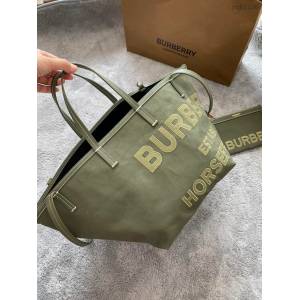 Burberry專門店新款沙灘托特包 巴寶莉帆布購物袋手提包 yxb1136