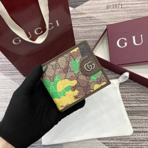 Gucci專櫃2026新款金屬標雙折錢包 古馳雙G迷彩男女對折錢夾 834271  gc1071